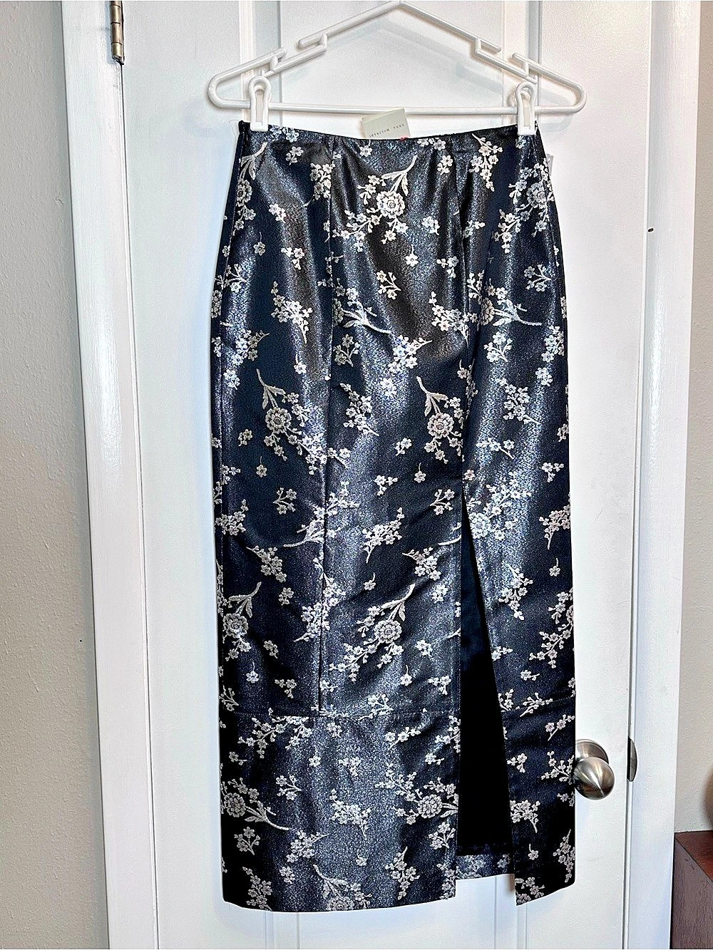 Anna Molinari Silk Blend Floral Jacquard Maxi Skirt Black Size IT40 (US 4) NWT